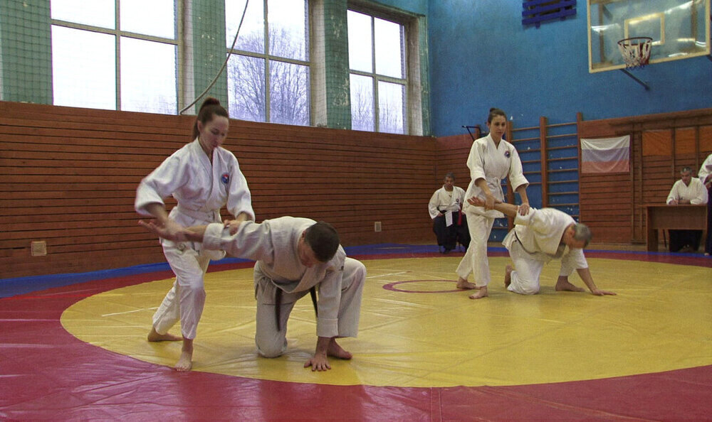 Любых клубов Любых клубов